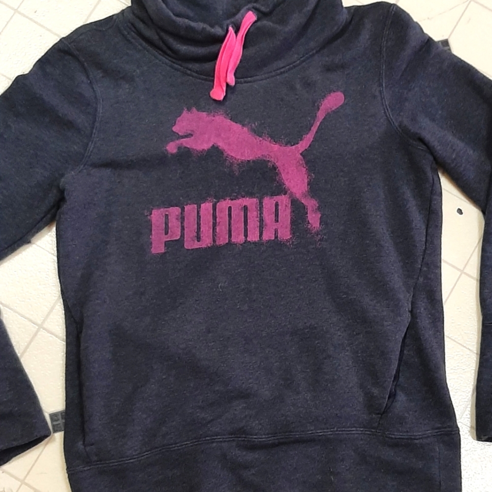 Puma sweatshirt
